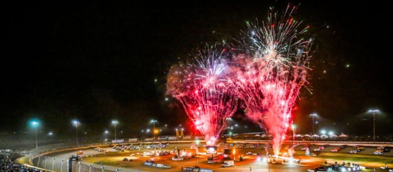 Bringing in fans from all ages, this year’s series finale World of Outlaws World Finals is jam-packed with on and off-track activities for everyone to enjoy Wednesday through Saturday.